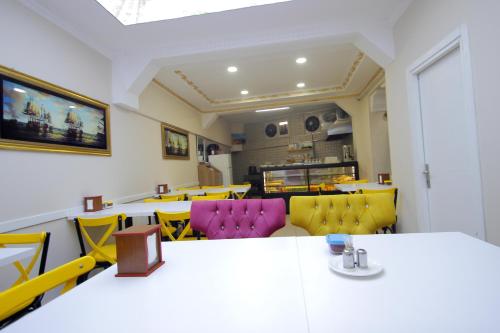 Grand FM Hotel - image 2