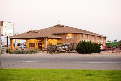 Western Inn - Accommodation - Tremonton