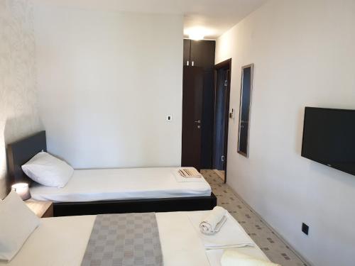 Guest House Goca - image 3