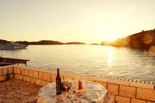 Mljet Sunset Apartments in Mljet