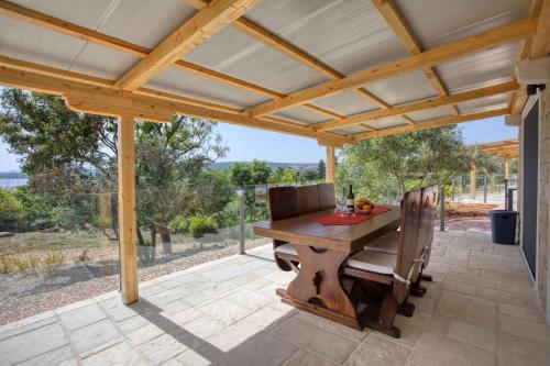 Holiday Homes Kanajt - image 5