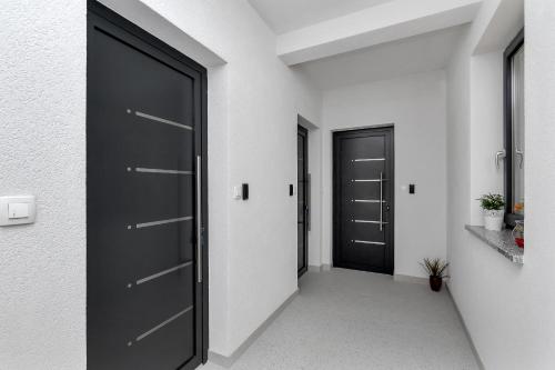 Central Beach Apartments