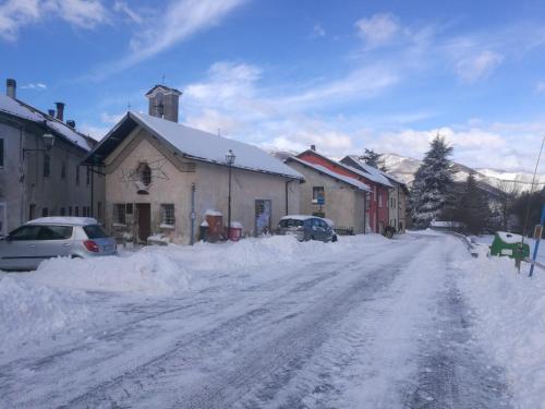 Un coccodrillo a FrAsSiNo in Calizzano