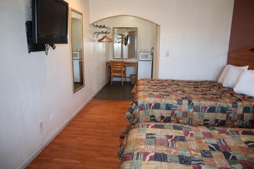 Capri Motel Santa Cruz Beach Boardwalk