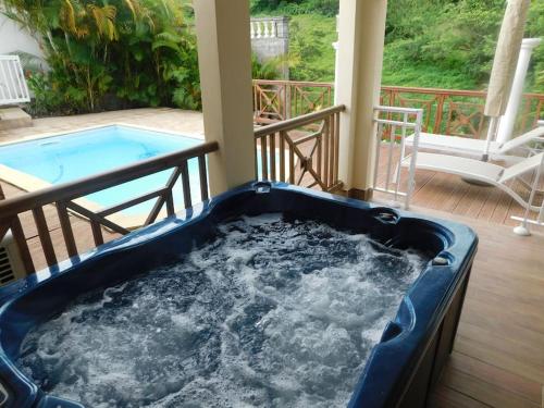 Chez Francis in Petit-Bourg