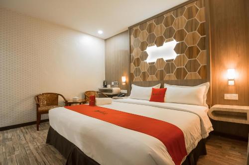 Paragon Nagoya Hotel Batam, Batam