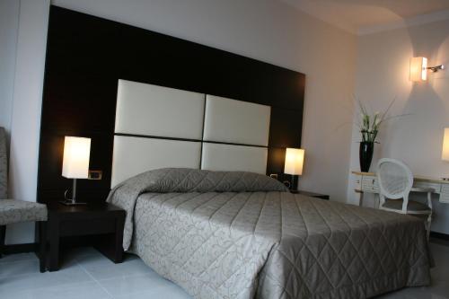 Executive Double Room with Lake View