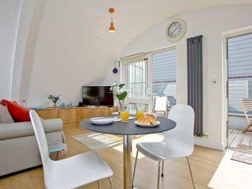 5 Park Mews, , Dorset