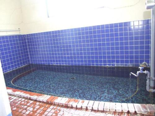 Akakura Onsen Ryokan Mogamiso Akakura Onsen Ryokan Mogamiso is conveniently located in the popular Mogami area. The property offers a wide range of amenities and perks to ensure you have a great time. Facilities like free Wi-Fi in