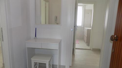 excelent two-rooms apartment - image 6