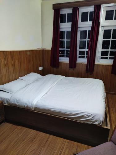 Hotel Madhuban Shimla