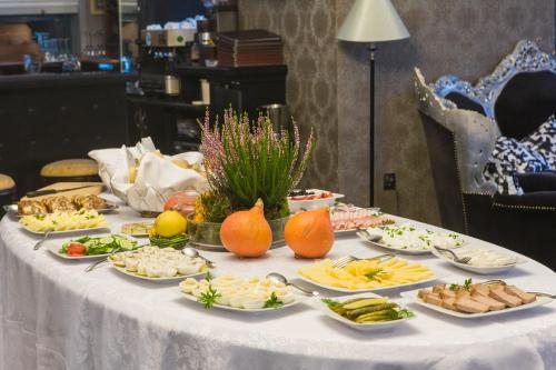 Hotel Fryderyk - image 7