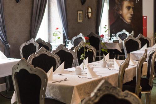 Hotel Fryderyk - image 4