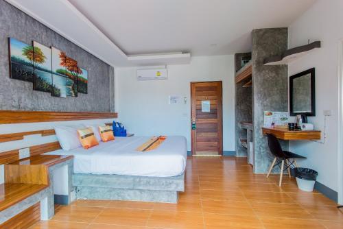 The Ozo Koh Tao Room Type - Queen Room with Pool View The Ozo Koh Tao Room Type - Queen Room with Pool View