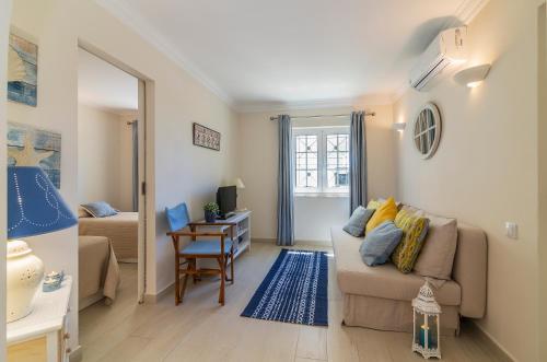 The Old Village Prestige and Solar do Golfe by Village 4U - image 10
