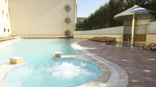 Sarot Thermal Vadi Tatil Koyu