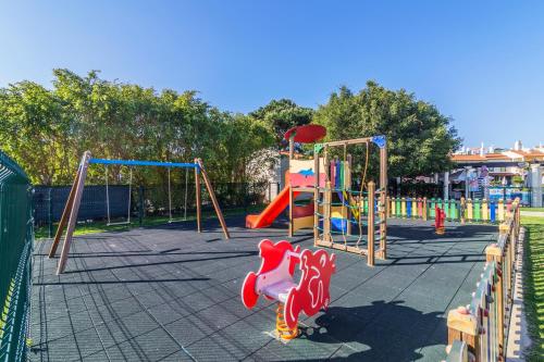 Playground, The Old Village, Prestige and Solar by Village 4U in Vilamoura