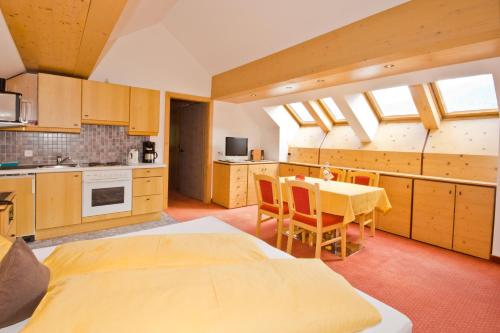 Hotel Garni Hainbacherhof - image 8