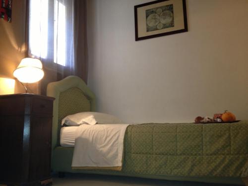 1 king bed, 1 twin bed
