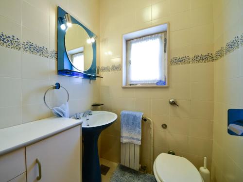  Apartment Happy Home in Rukavac