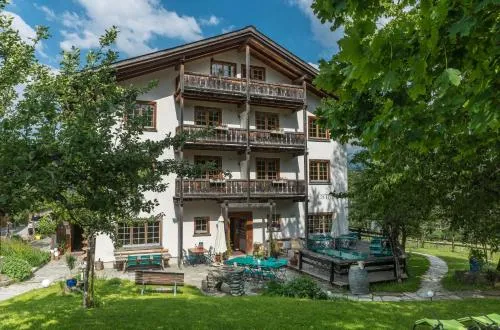 Hotel Ucliva in Waltensburg, Schweiz