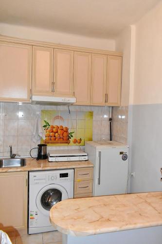 RC on Sayat-Nova Avenue 18 - image 6