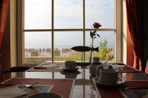 Restaurant, Strandhotel Gromitz in Gromitz
