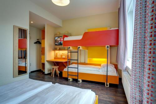 MEININGER Hotel Hamburg City Center – Hamburg, VA