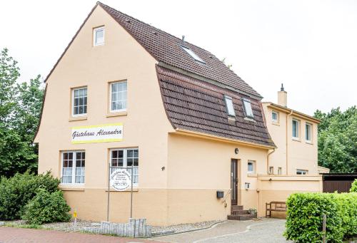Gästehaus Alexandra – Cuxhaven, NC