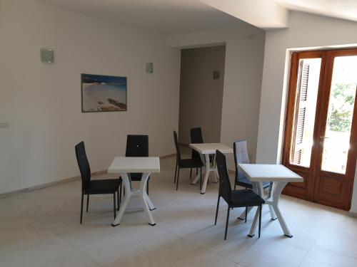 Guest House Tra Rocce E Mare - image 5
