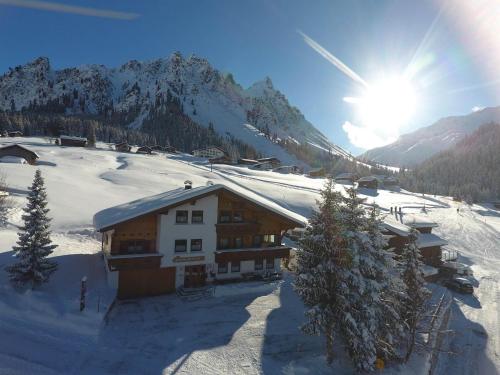 ทัศนียภาพภายนอกโรงแรม, Haus Ritzenspitze in การ์เกลเลิน