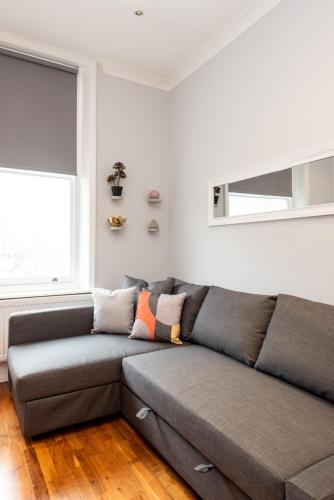 Camden Apartment A/Apartment - image 7
