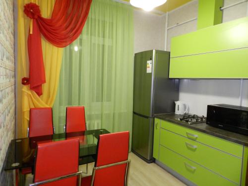 3-room Luxury Apartment 100m2 on Sobornyi Avenue 193 by GrandHome - image 8
