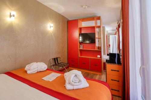 Suite, junior