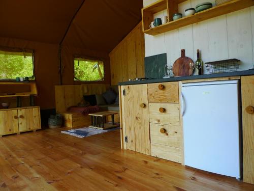 Facilities, Hoopoe Glamping in Virpazar