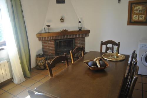 Huertas - image 4