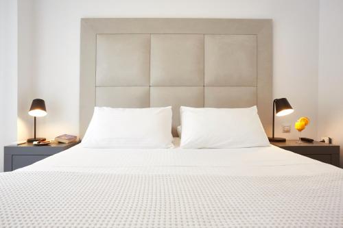 Athenian Residences - image 12