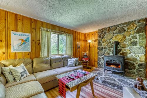 Rockhouse Mountain Retreat - image 7