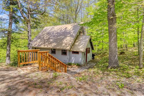 Rockhouse Mountain Retreat