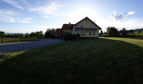  Akademija Graševine in Kutjevo