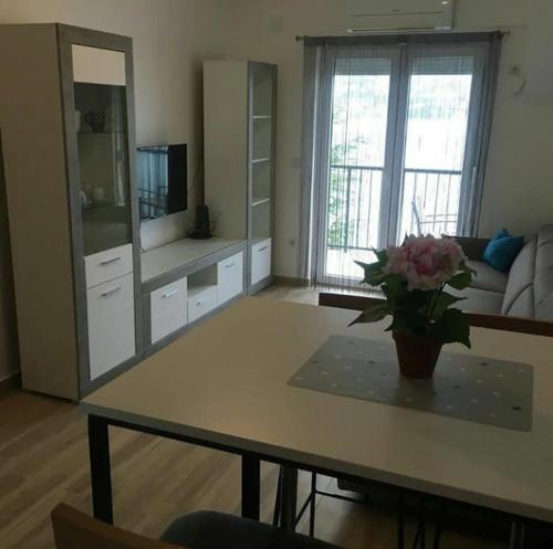 Apartman Matija in Njivice