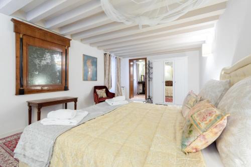 Ca' del Carro Family Apartment - image 10
