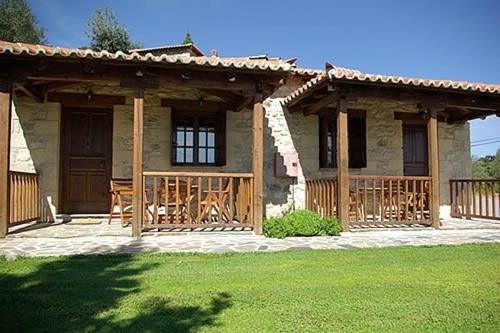  Pikoulianika Apartments in Mystras