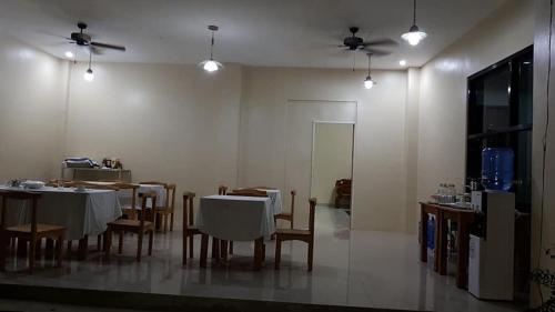 B&S Orchids suites hotel
