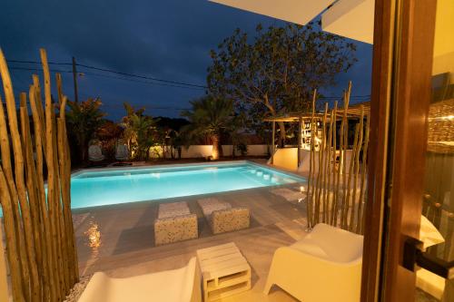 OM Hotels - image 7