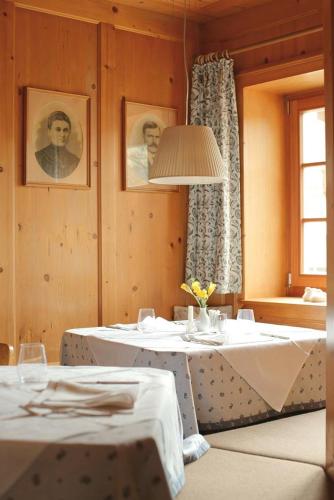 Étterem, Gasthof/Albergo Dasser in San Martino In Badia