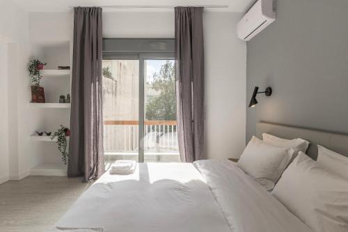 Winsome City Apartment - image 2