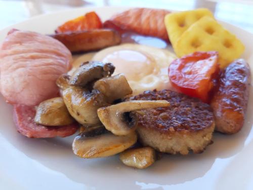 餐饮, Edenvale Bed & Breakfast in 邓格洛