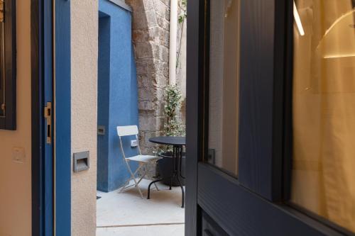 מתקני המלון, Alma in עכו