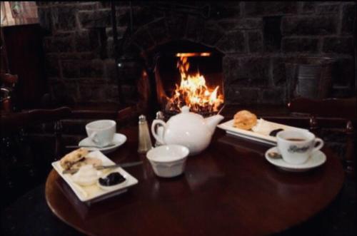 Danagher’s Hotel Cong - image 10